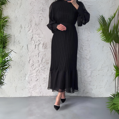 Robe de Soirée Élégante Automnale avec Détails en Tulle