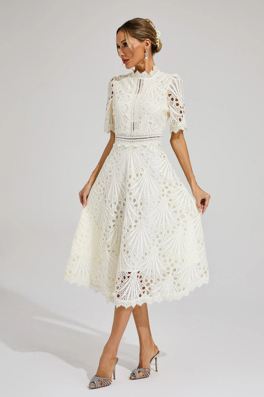 Hallie | Robe Midi en Dentelle
