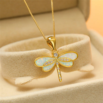 Elunaria – Collier en forme de libellule avec accent scintillant