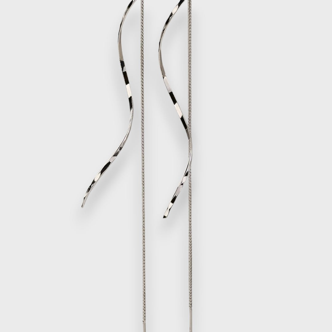 Elwira – Boucles d'oreilles longues en forme de vague