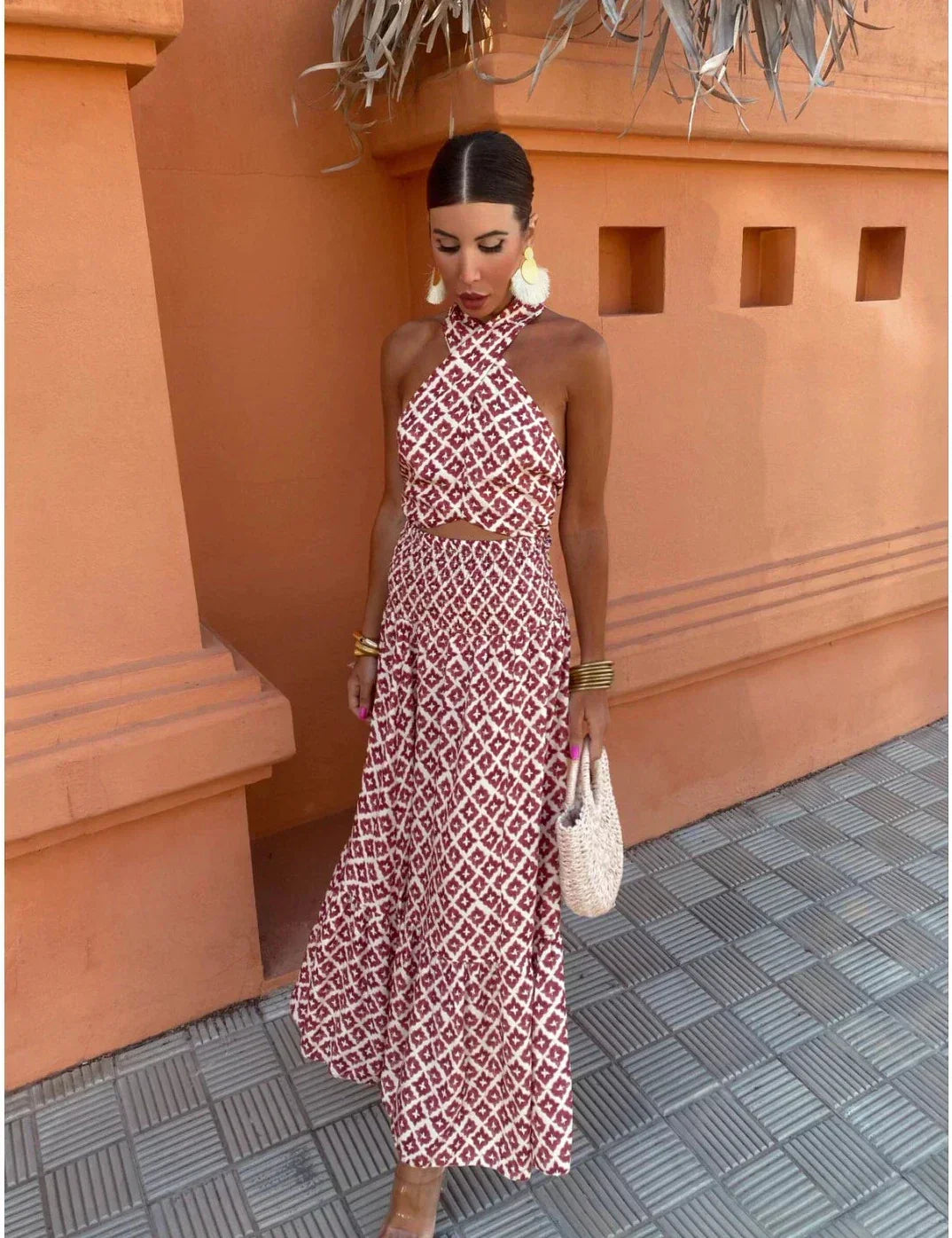 Mickay - Robe Midi Élégante avec Design Off-Shoulder