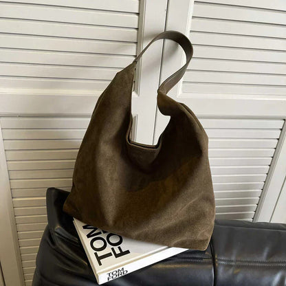 Sac à Bandoulière Minimaliste pour Femme avec Texture Douce et Bandoulière Large